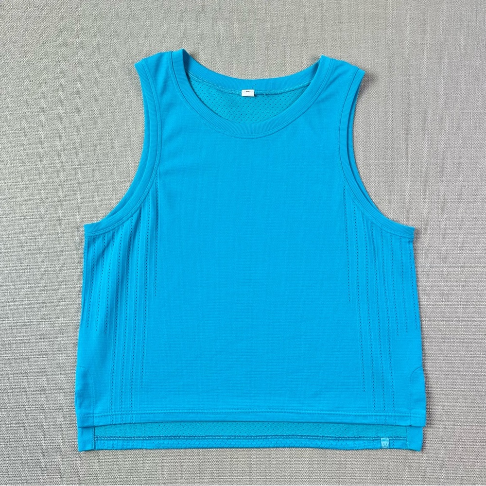 Lululemon Train To Be tank top